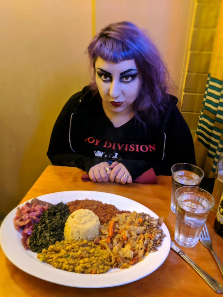 Eating out when you need to control what you eat - DeviantSuccubus and Ethiopian food